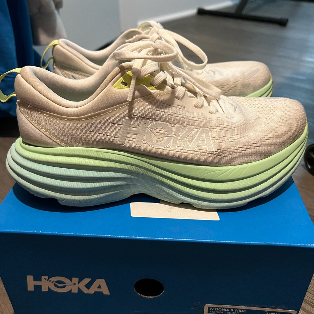 Hoka Bondi 8
